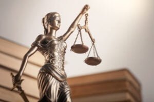 CEIPEJ Investigaciones y Estudios Jurídicos